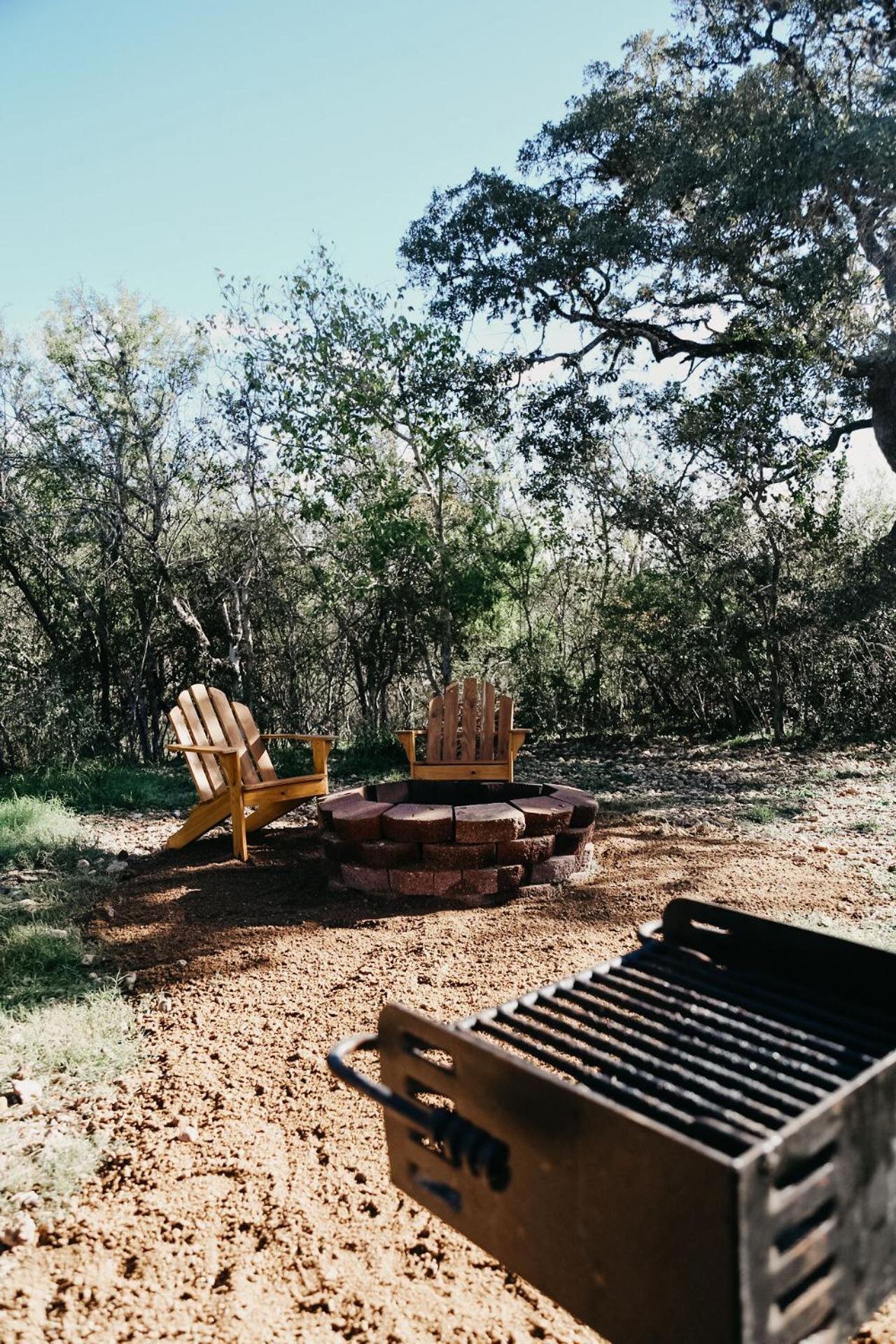 Dean'S Den: Private Deck W/ Jacuzzi And A View Villa New Braunfels Exterior photo