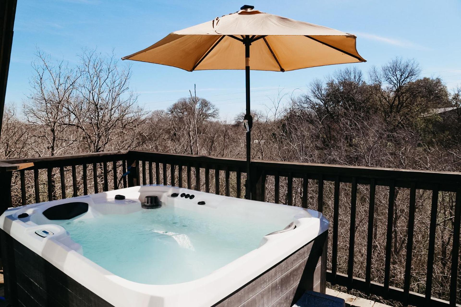 Dean'S Den: Private Deck W/ Jacuzzi And A View Villa New Braunfels Exterior photo